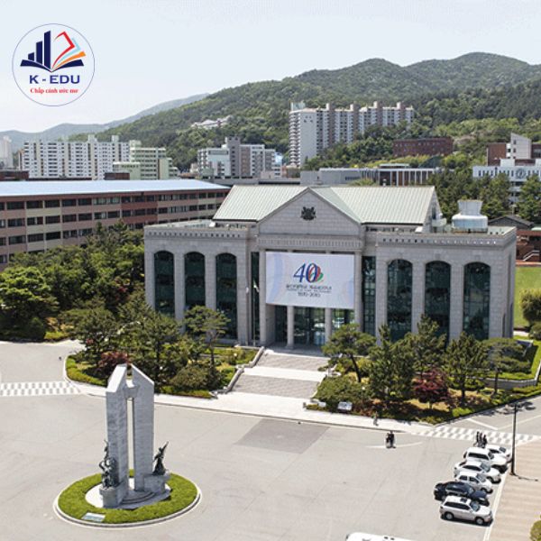 Cao đẳng ulsan Hàn Quốc - Học phí, học bổng và điều kiện
