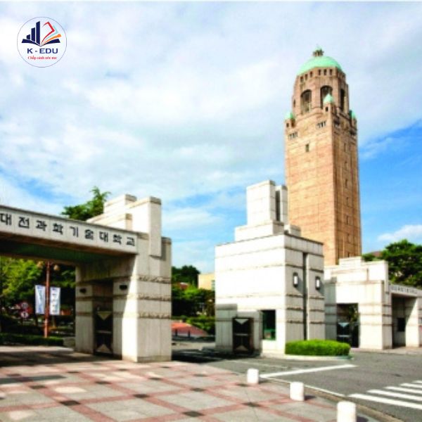 Bên ngoài trường Daejeon Health Sciences College