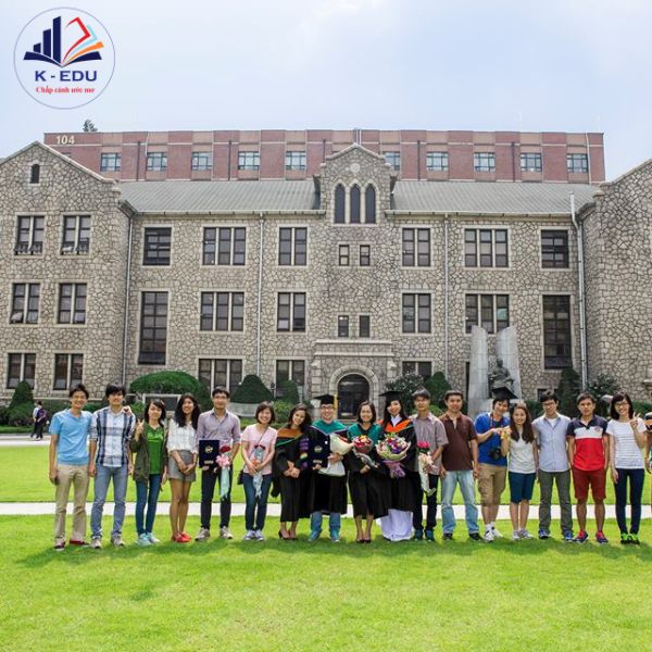 sinh viên học đại học Hàn Quốc
