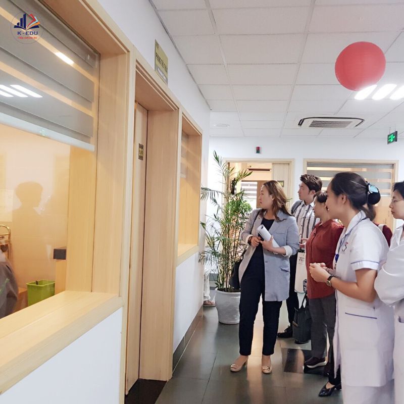 giao tiếp tiếng Hàn chủ đề Bệnh viện bác sỹ bệnh viện