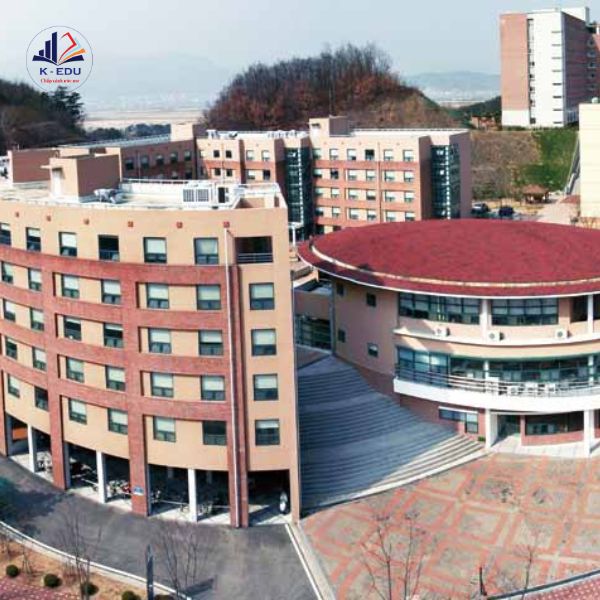 Khu nhà chính của Kumoh National Institute of Technology