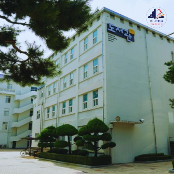 Trường Wonkwang Hàn Quốc được xây dựng hiện đại