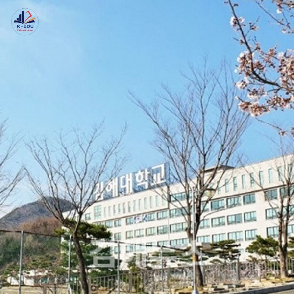 Khu nhà chính của Trường Gimhae College