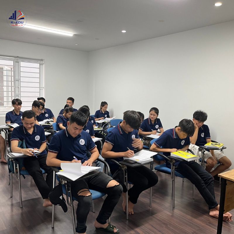 Du học sinh học tiếng Hàn