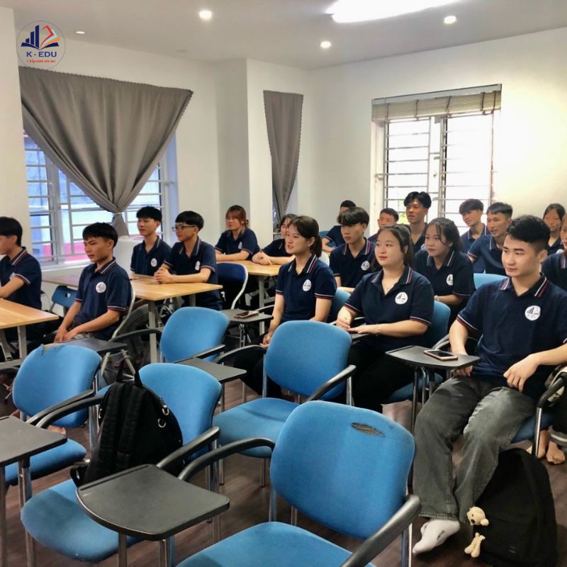 Du học viên được hướng dẫn tận tình