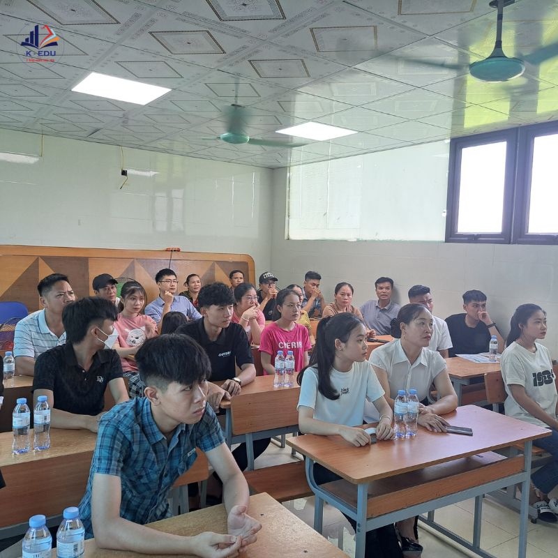 Lớp học tiếng Hàn